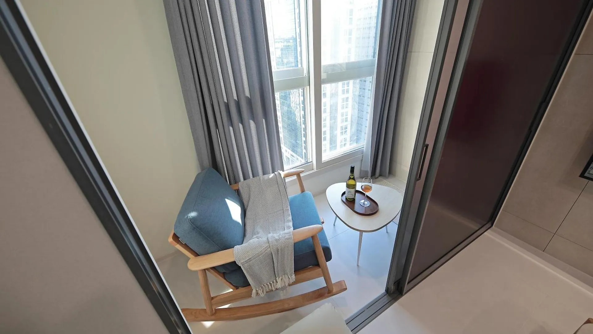 Sota Suite Busan Seomyeon