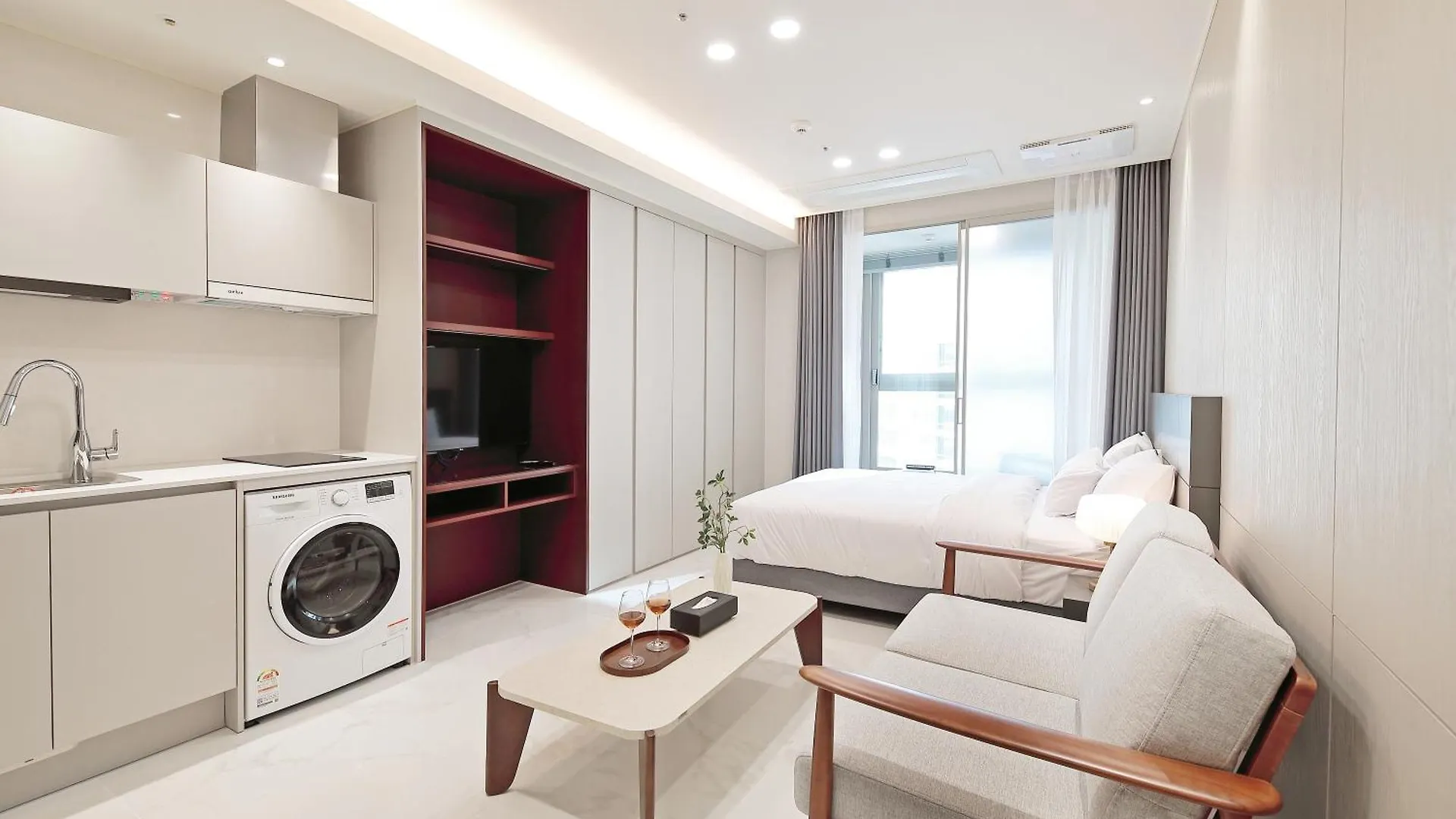 Sota Suite Busan Seomyeon 3*,  South Korea