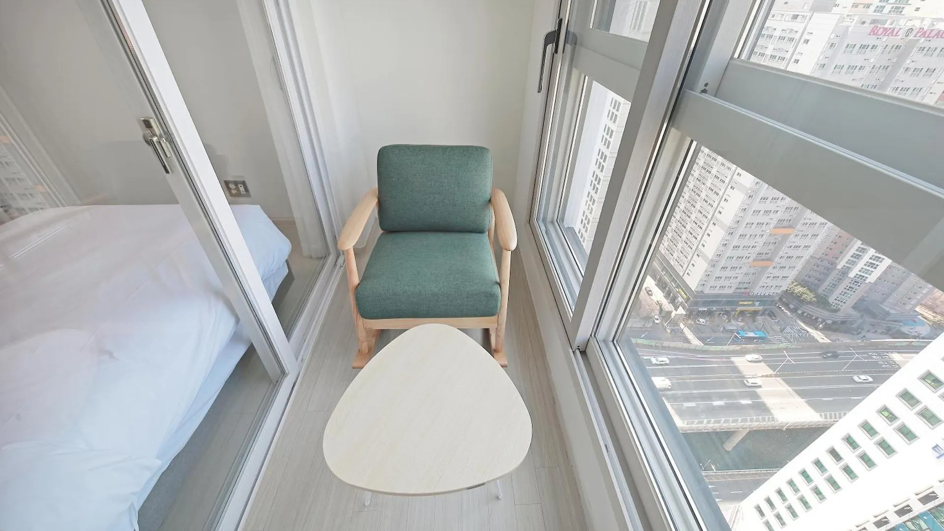 Sota Suite Busan Seomyeon 3*,  South Korea