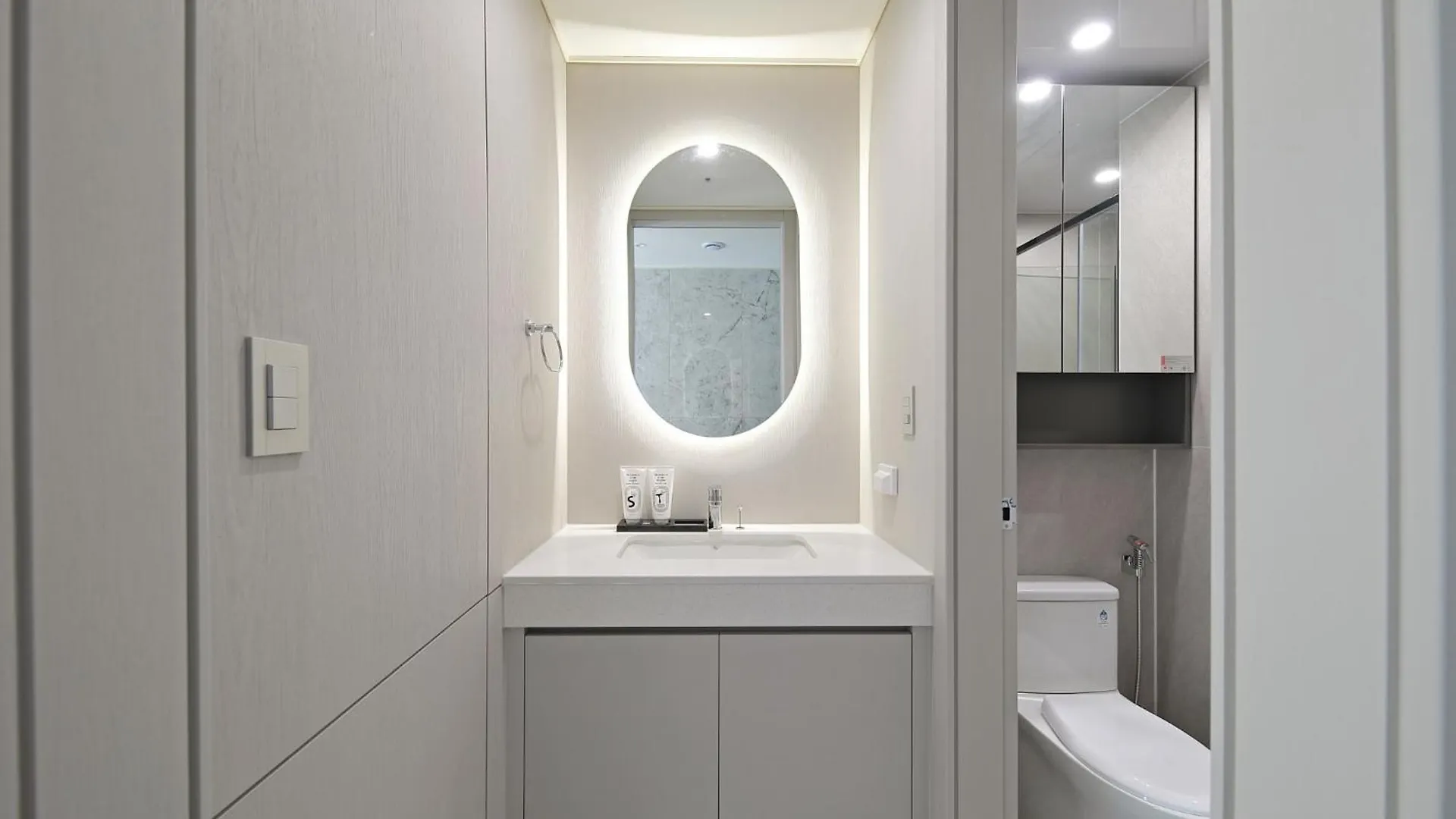 Sota Suite Busan Seomyeon