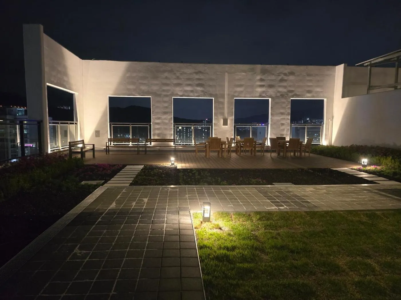 Sota Suite Busan Seomyeon 3*,  كوريا الجنوبية